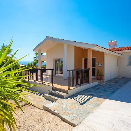 Chrystalla Villa Neo Chorio