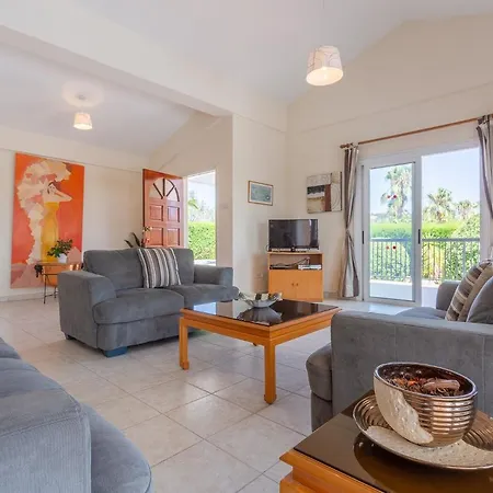 Chrystalla Villa Neo Chorio