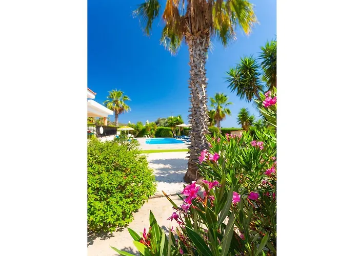 Vila Chrystalla Neo Chorio